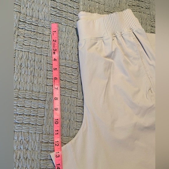 Lululemon Ecru Wide Leg Joggers Size M - Picture 7 of 8